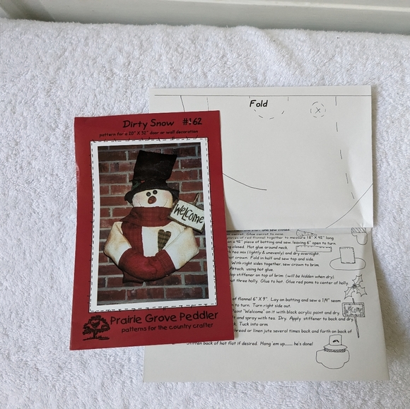 Three Christmas Quilt Pattern Bundle - Picture 3 of 7